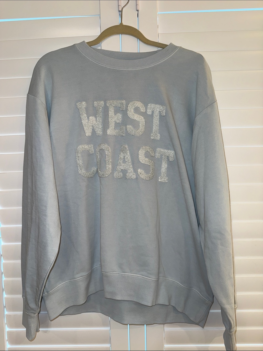 NWT West Coast light blue crewneck sweatshirt large